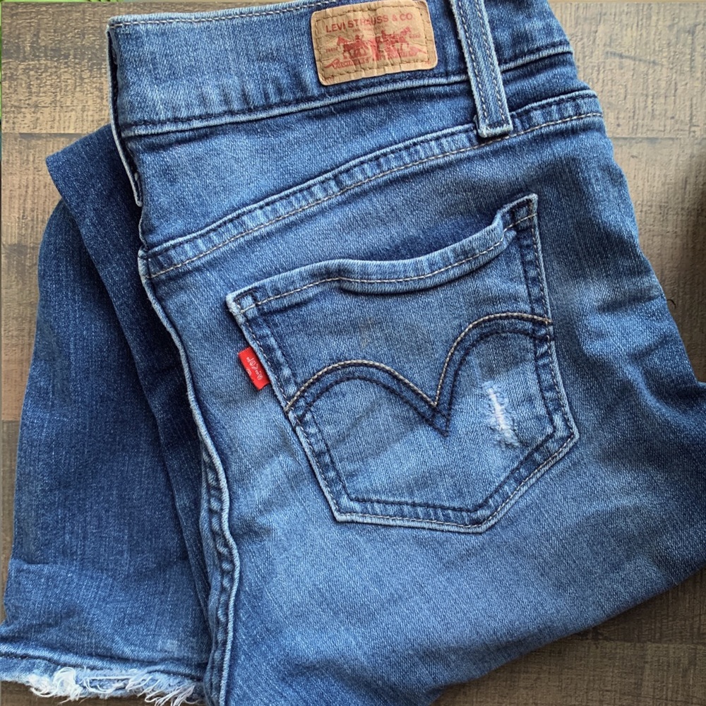 Levi pants, straight leg